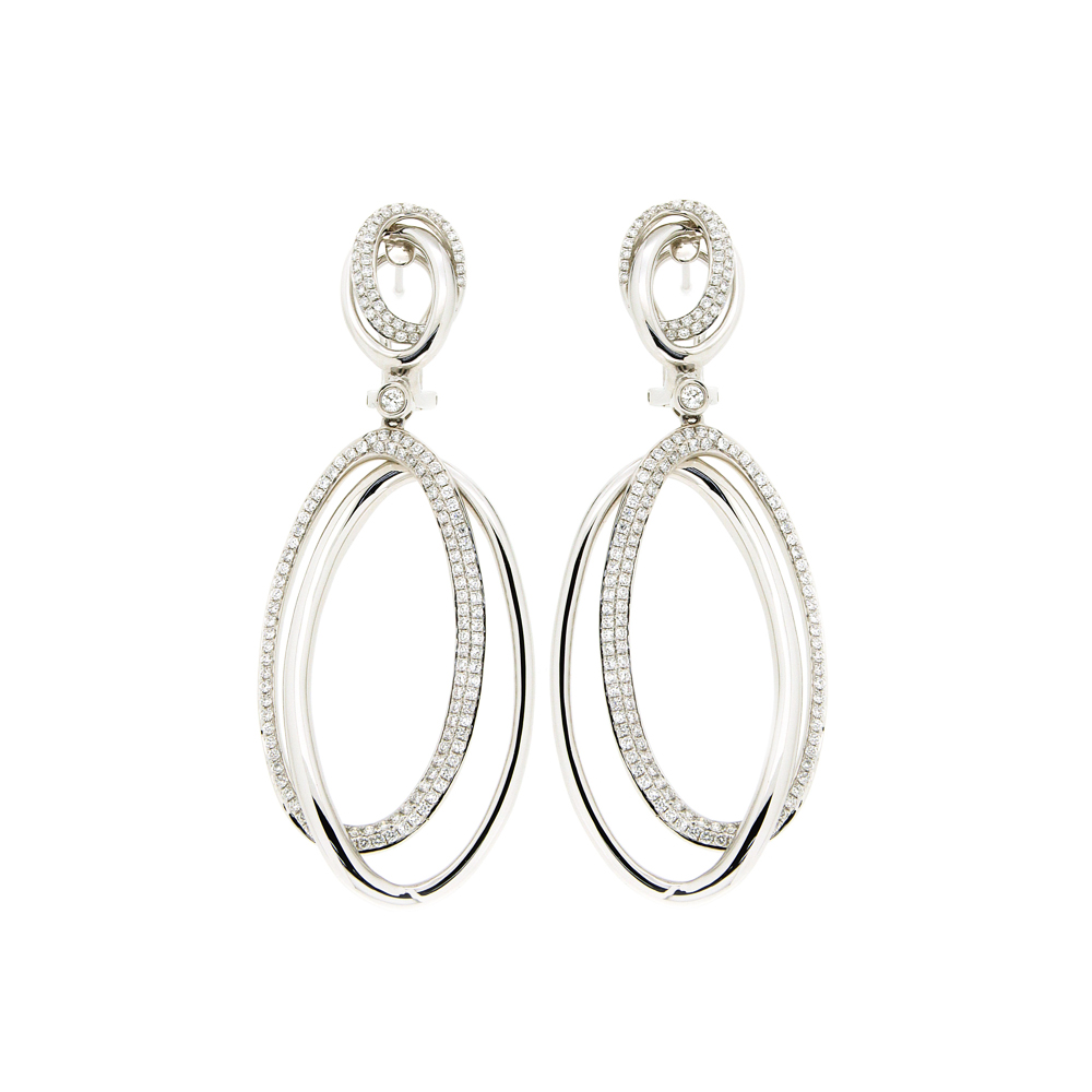 Diamond and Gold Interlinked Oval  Earrings