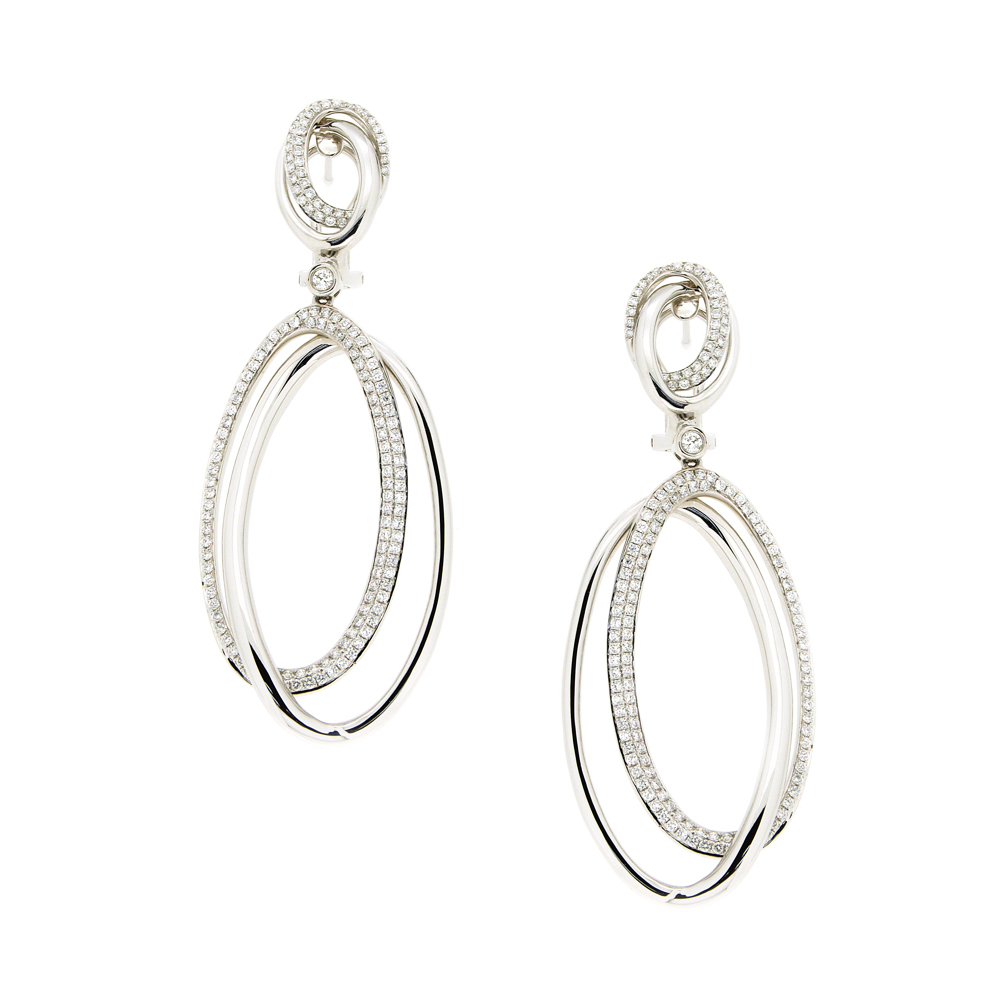 Diamond and Gold Interlinked Oval  Earrings